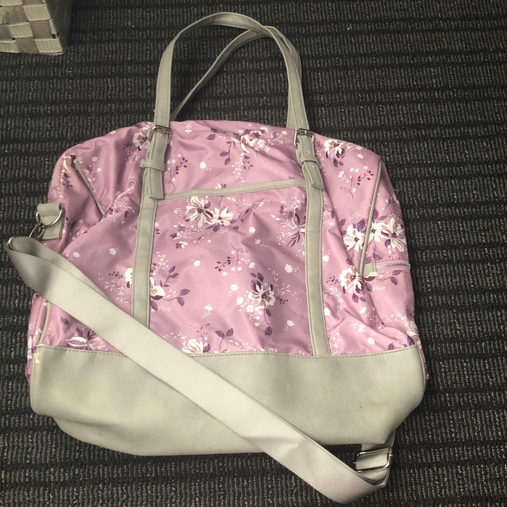 🏋️‍♂️ Floral Weekend Travel Duffel Bag